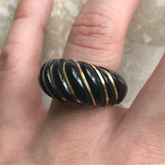 Onyx Yellow Gold Statement Vintage Bubble Dome Enamel Ring - Picture 5 of 15